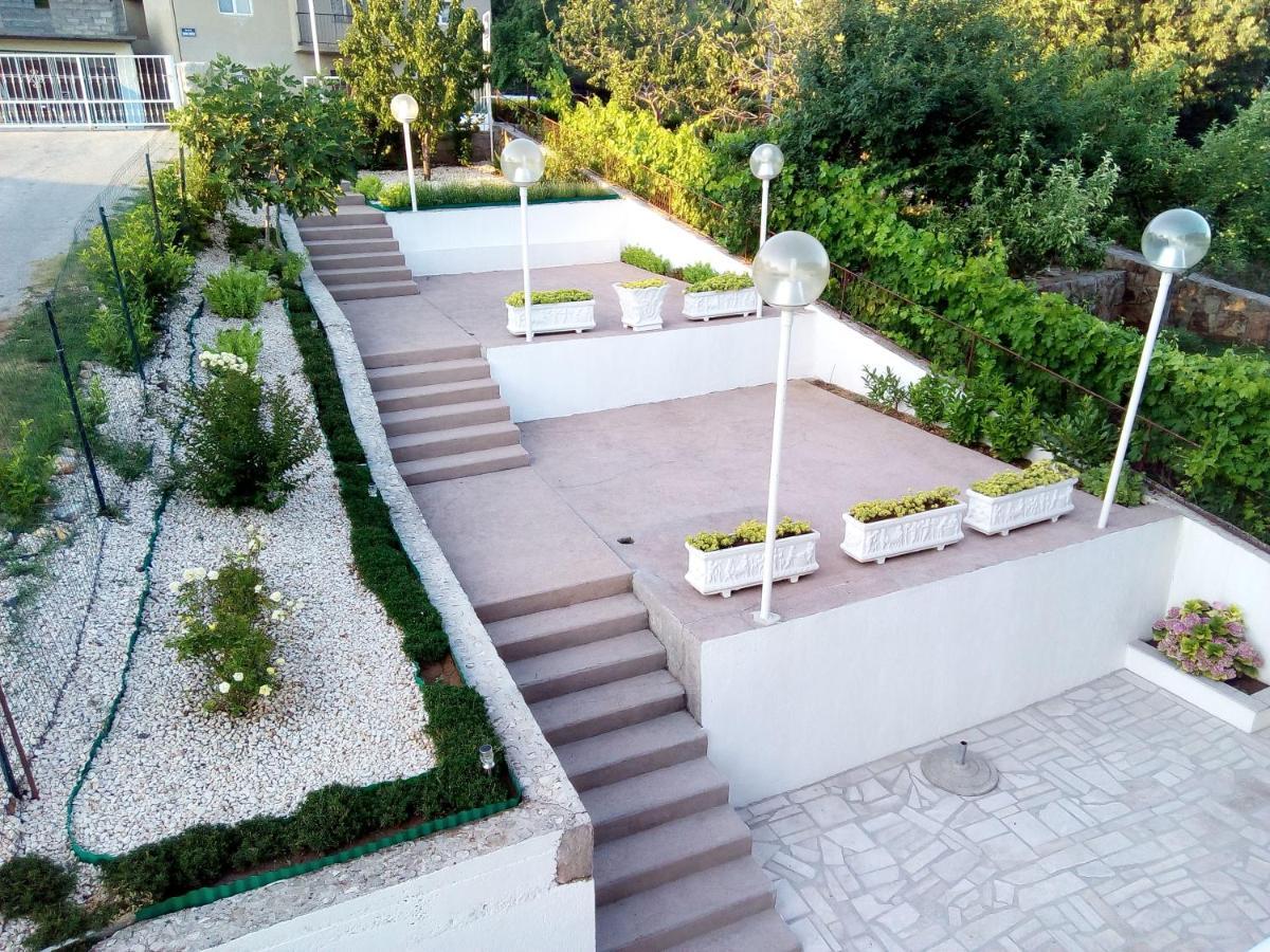 Apartman Matkovic Имотски Екстериор снимка